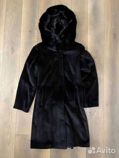 Шуба норковая с капюшоном