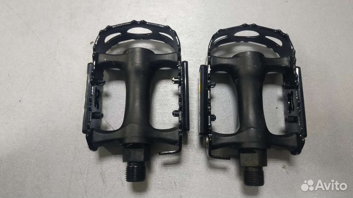 Педали для велосипеда