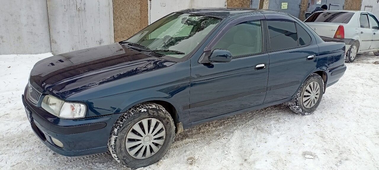 Nissan Sunny: фото владельца