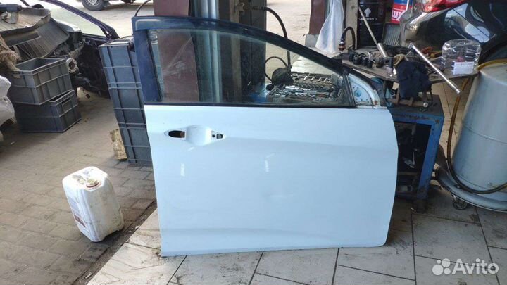 Дверь передняя правая Hyundai Solaris 1