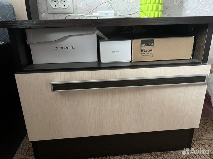 Спальный гарнитур