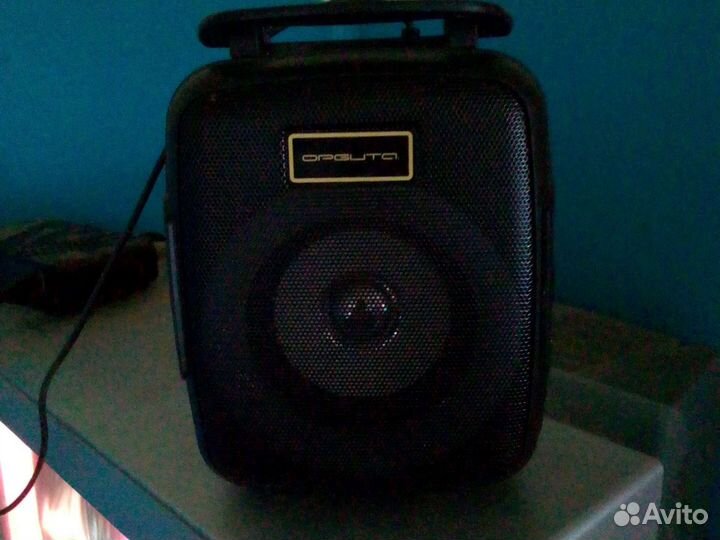 Блютуз колонка