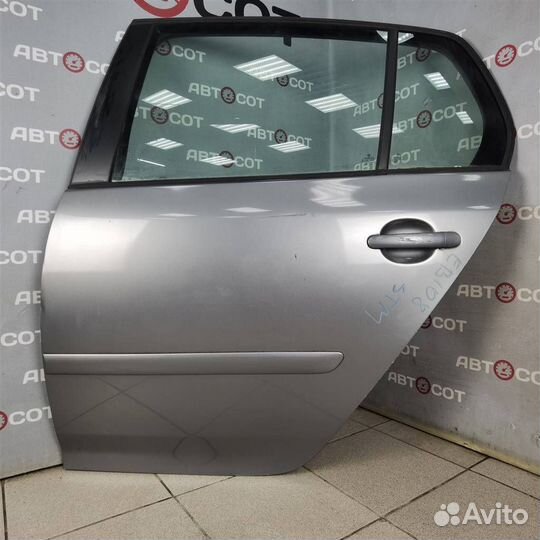 Дверь задняя левая VW Golf V 2003-2009