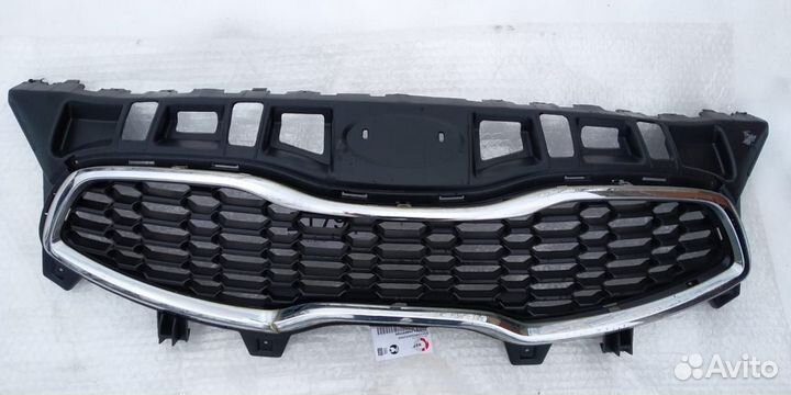 Решетка радиатора Kia Ceed 2014г