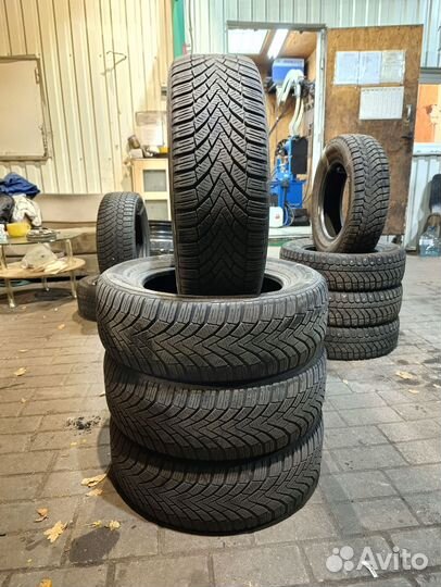 Yokohama 124R 195/60 R15