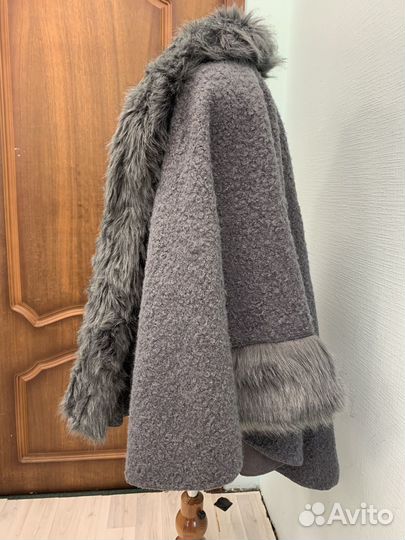 Пончо пальто серого цвета пр- во Италия