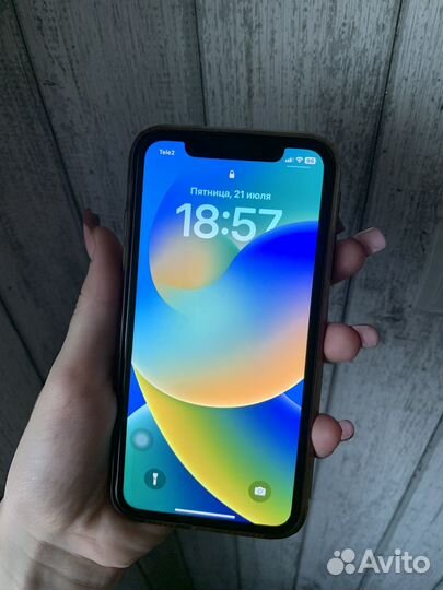 Мобильные телефоны iPhone 11