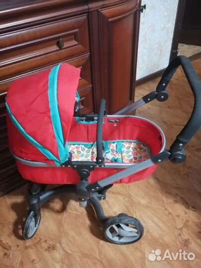 Коляска для кукол