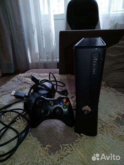 Xbox 360 S+38 дисков игр