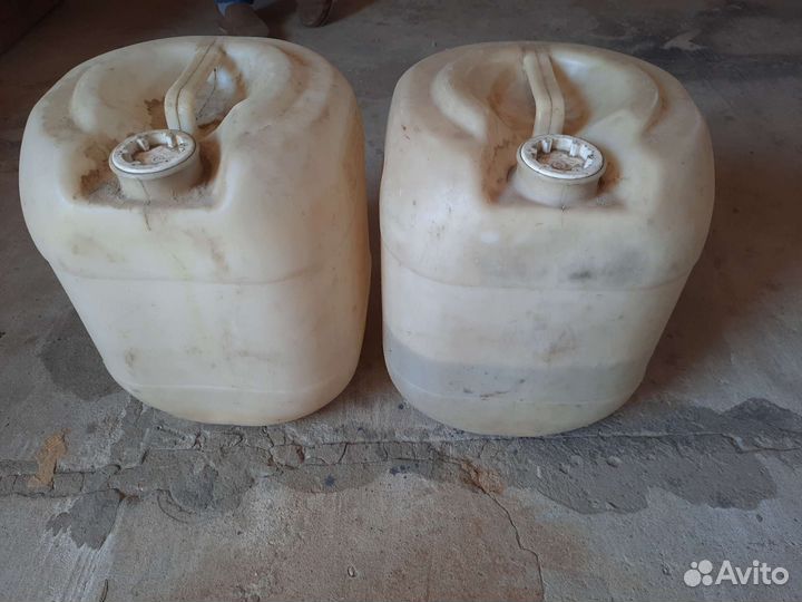 Канистра пластиковая 10 литров