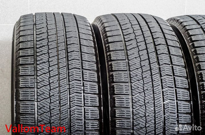 Bridgestone Blizzak VRX2 225/50 R18 95Q