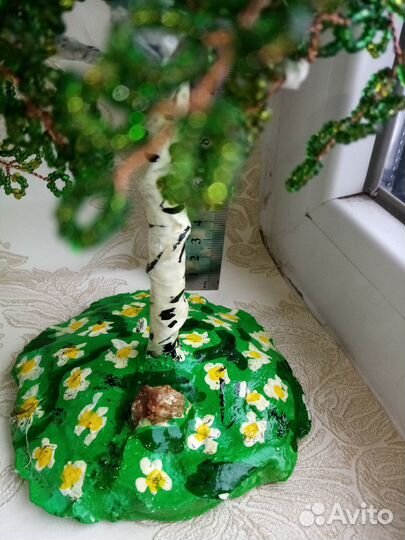 Бисерный водопад и деревья