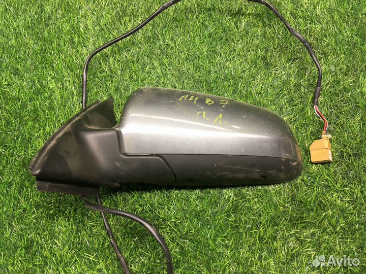 Зеркало левое Audi A4