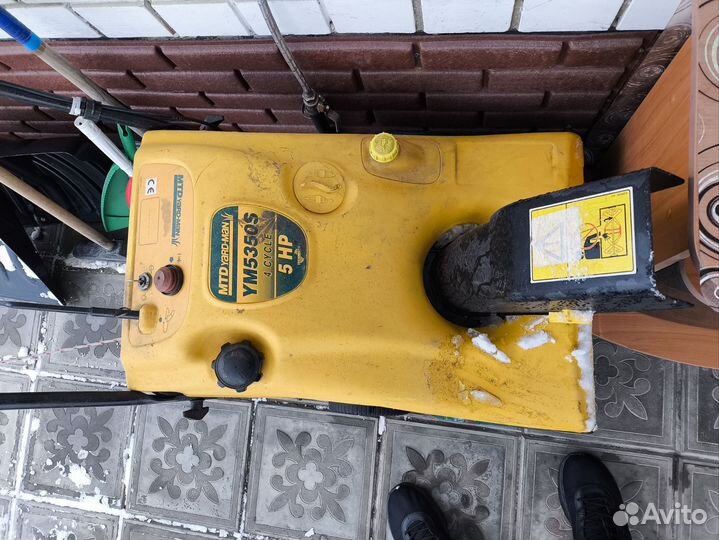 Снегоуборщик бензиновый бу