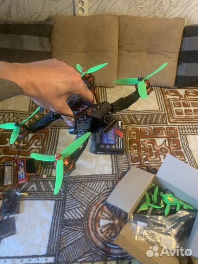 Квадрокоптер спортивный