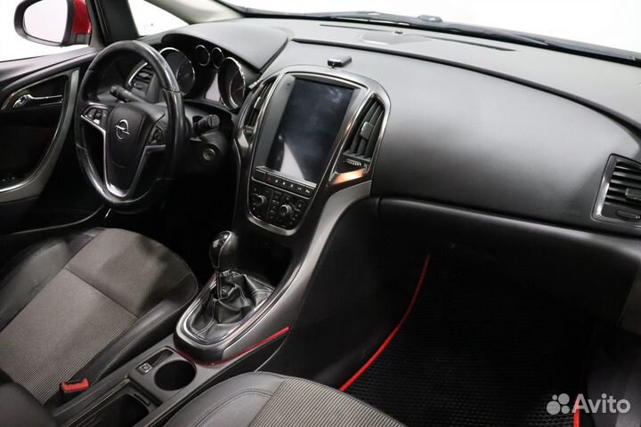 Opel Astra 1.4 МТ, 2011, 215 155 км