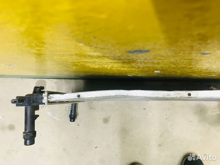 Радиатор охлаждения двс Volkswagen Golf