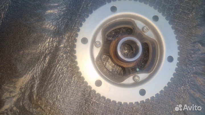 Шкив коленвала Ford Mustang 6