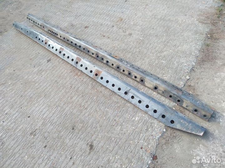 Уголок крепления ссу левый 81427012539 MAN, TGS