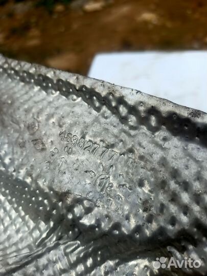 Тепловой экран рулевой рейки Renault Logan Stepway