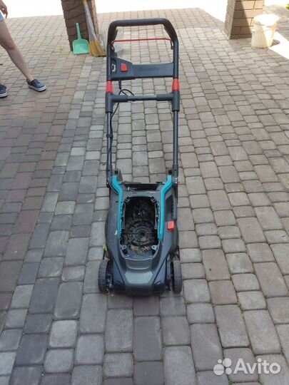 Газонокосилка бензиновая на запчасти