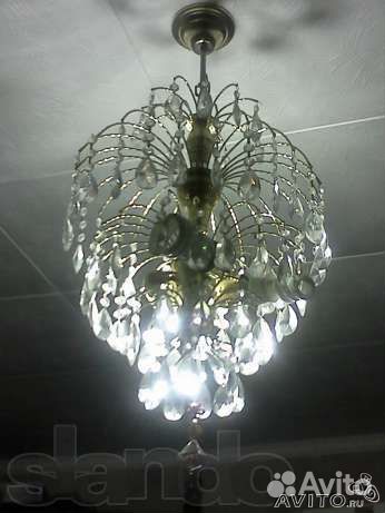 Хрустальная люстра