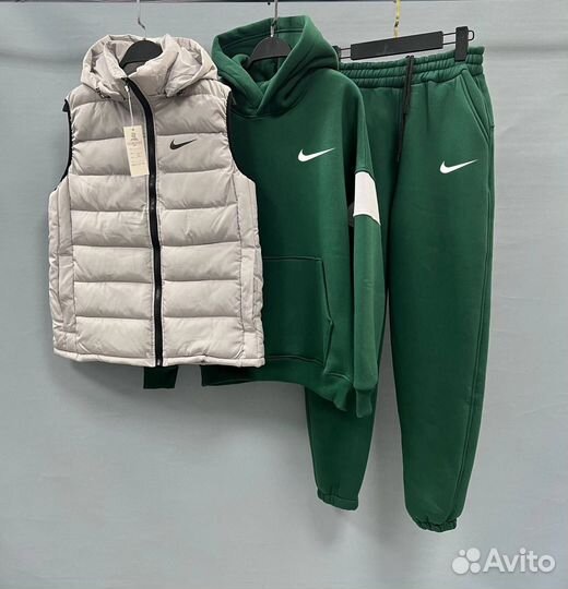 Мужской спортивный костюм и жилетка теплый тройка