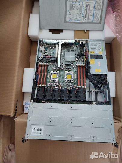 Сервер asus RS500-E6PS4