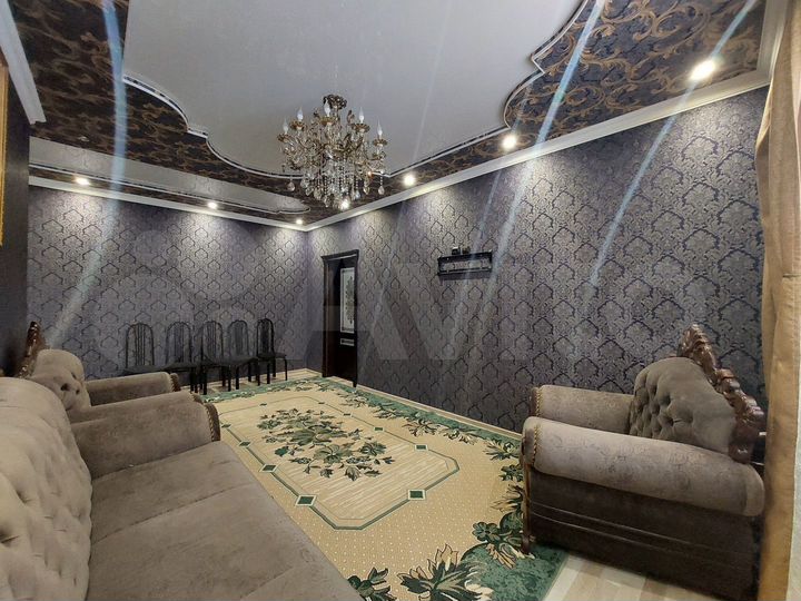 2-к. квартира, 60 м², 4/4 эт.