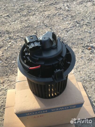 Мотор отопителя. Largus, Vesta, Renault