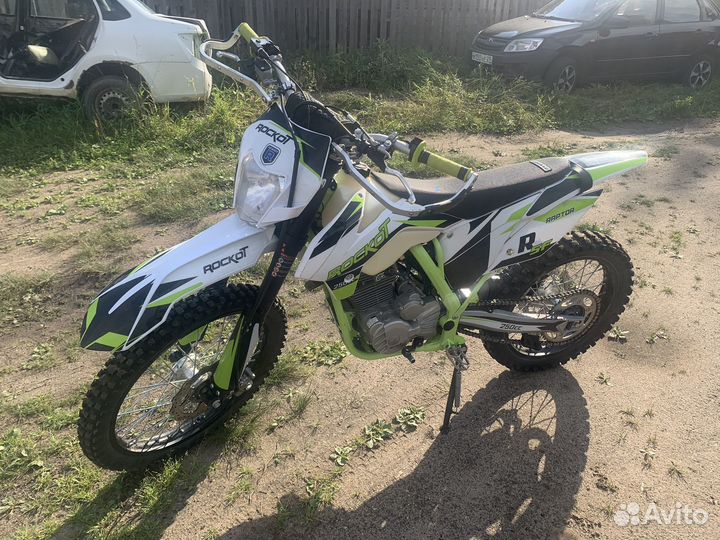 Мотоцикл эндуро