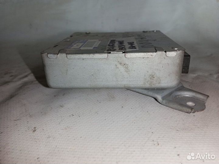 Блок управления подвеской Lexus Rx 400H