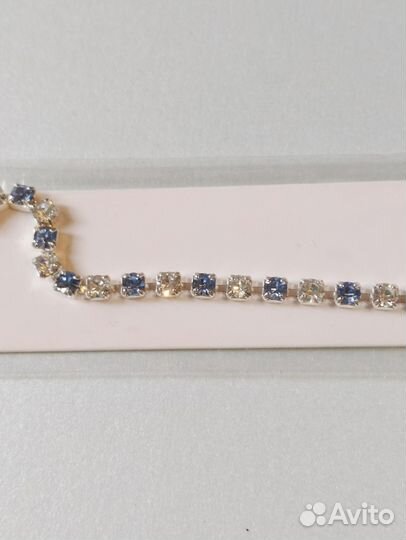 Браслет со стразами