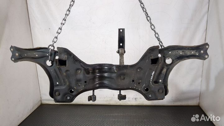 Балка подвески передняя Skoda Roomster, 2011