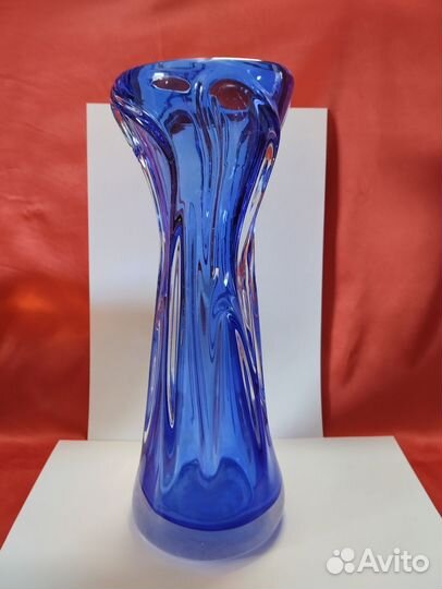 Вазы для цветов /толстое цветное стекло/ссср