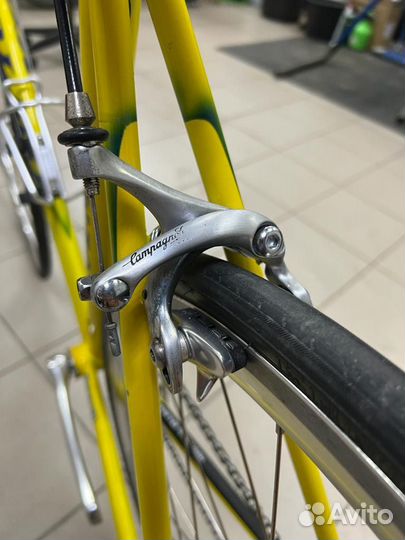 Шоссейный итальянский велосипед olmo