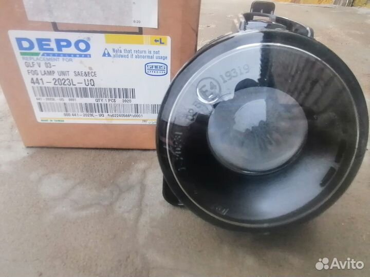 Левая противотуманная фара 4412023LUQ golf