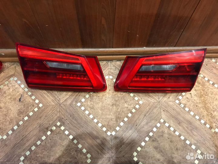 Фонари на крышку багажник BMW 5 G30