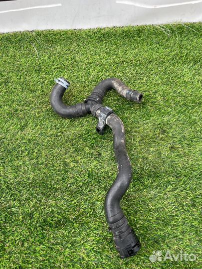 Патрубок охлаждения Volkswagen Jetta 7 2019