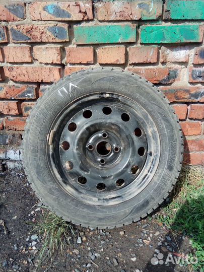 Оригинальные зимние колеса Kia Rio r15