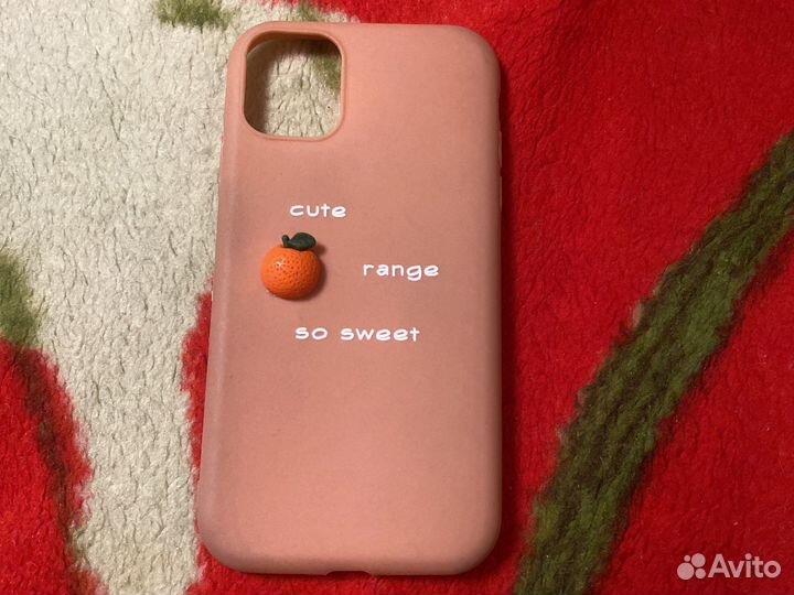Чехол на iPhone 11