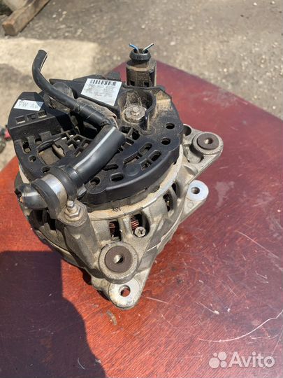 Генератор VAG 06F903023