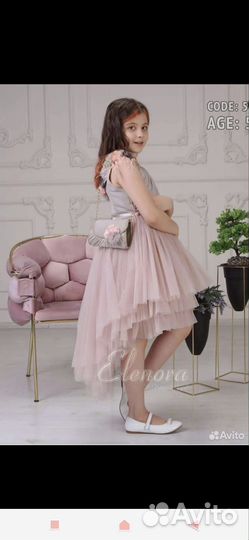 Платье для девочки нарядное 122