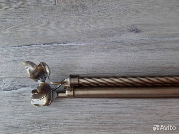 Гардина, бронза