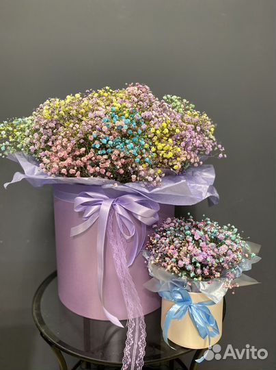 Цветы. Композиции и букеты из Гипсофилы в коробке