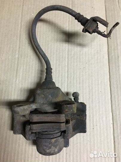 Задний суппорт Mercedes w124