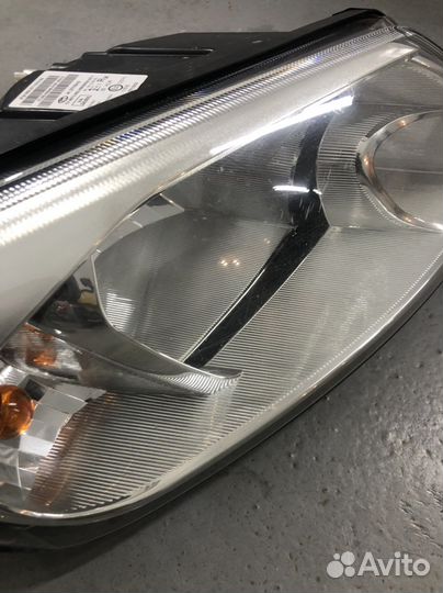 Фара правая лада гранта