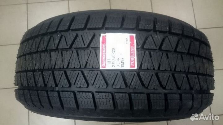 Bridgestone Blizzak DM-V3 235/55 R17 103T
