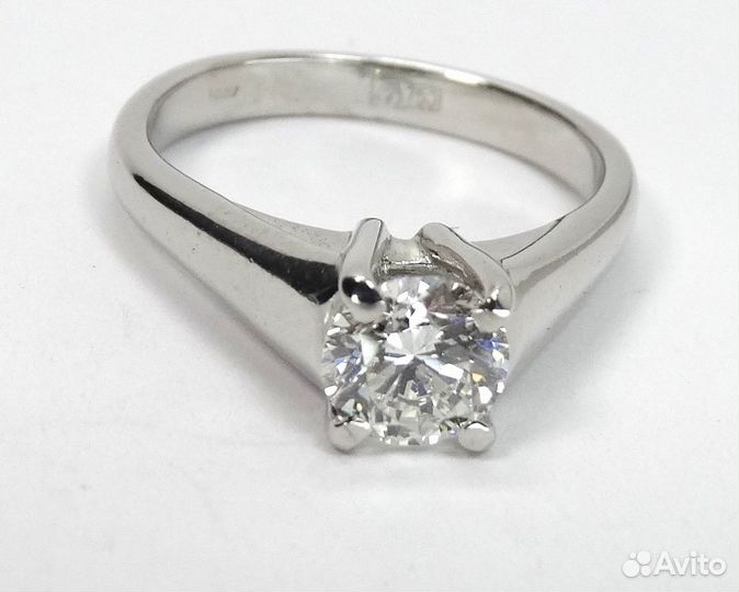 Золотое кольцо с бриллиантом 0.82 ct р 17. Сертифи