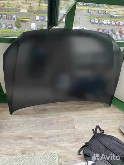 Капот на volkswagen polo